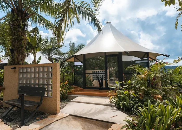 Seawind Cloudcrest Resort
